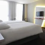 Ibis Styles Centre Hotel 3*