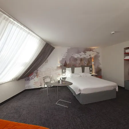 Ibis Styles Centre Пуатье