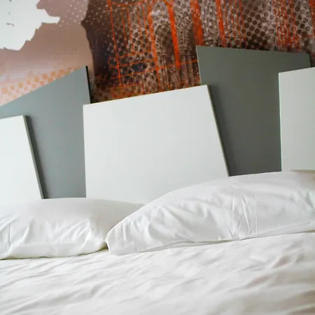 Ibis Styles Centre Отель 3*