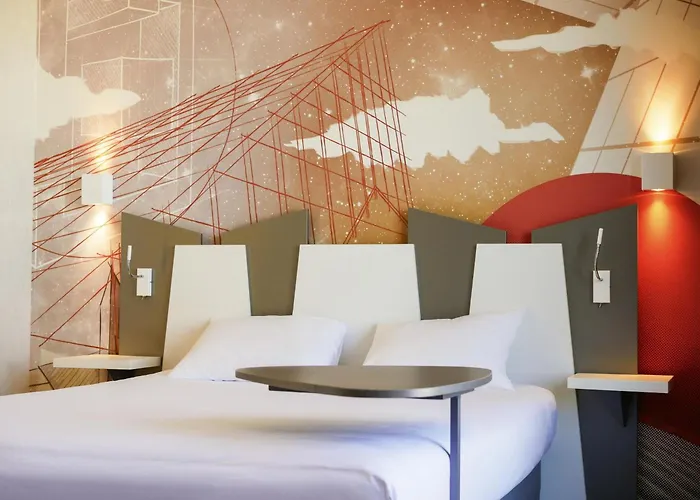 Ibis Styles Centre Hotel 3*