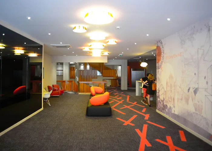 Ibis Styles Centre 3*
